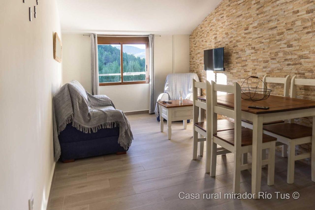 Casa Rural Mirador Del Rio Tus, En Yeste Eksteriør billede